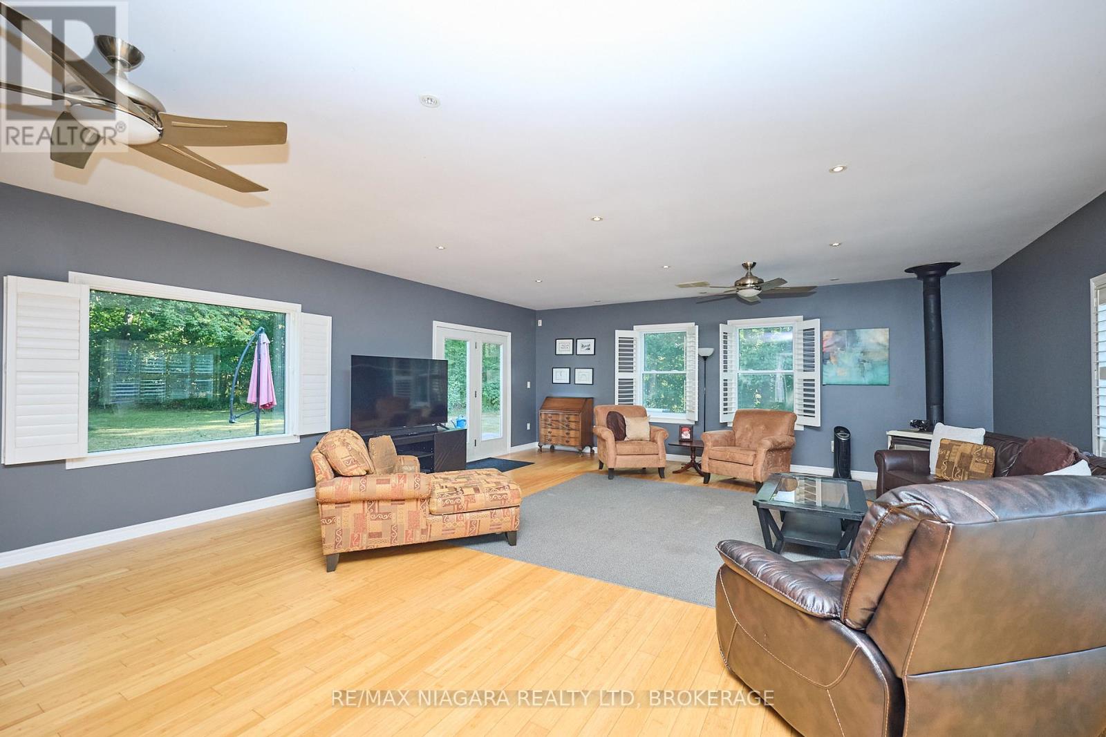 Photo 11 of 464 Gloria Road, Fort Erie ON