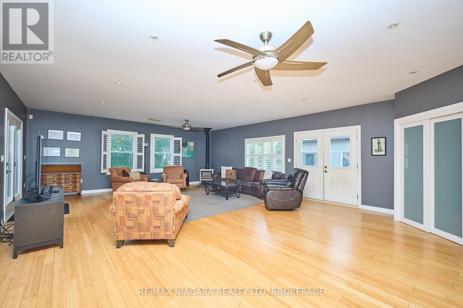 Photo 13 of 464 Gloria Road, Fort Erie ON