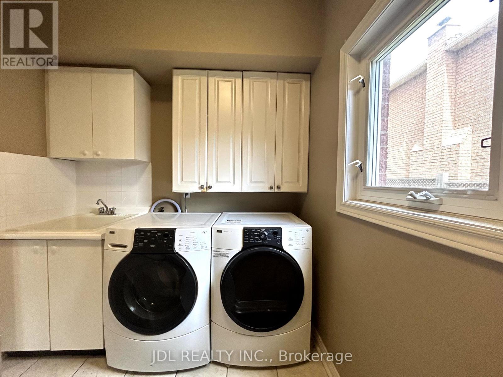 Photo 16 of Bsmt 80 Caproni Drive, Vaughan ON