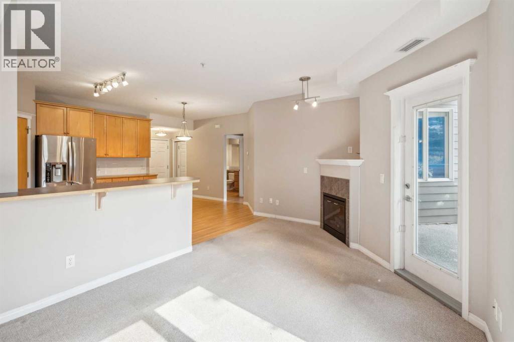 Single Family House for Sale in   Everstone Drive SW Evergreen Calgary 