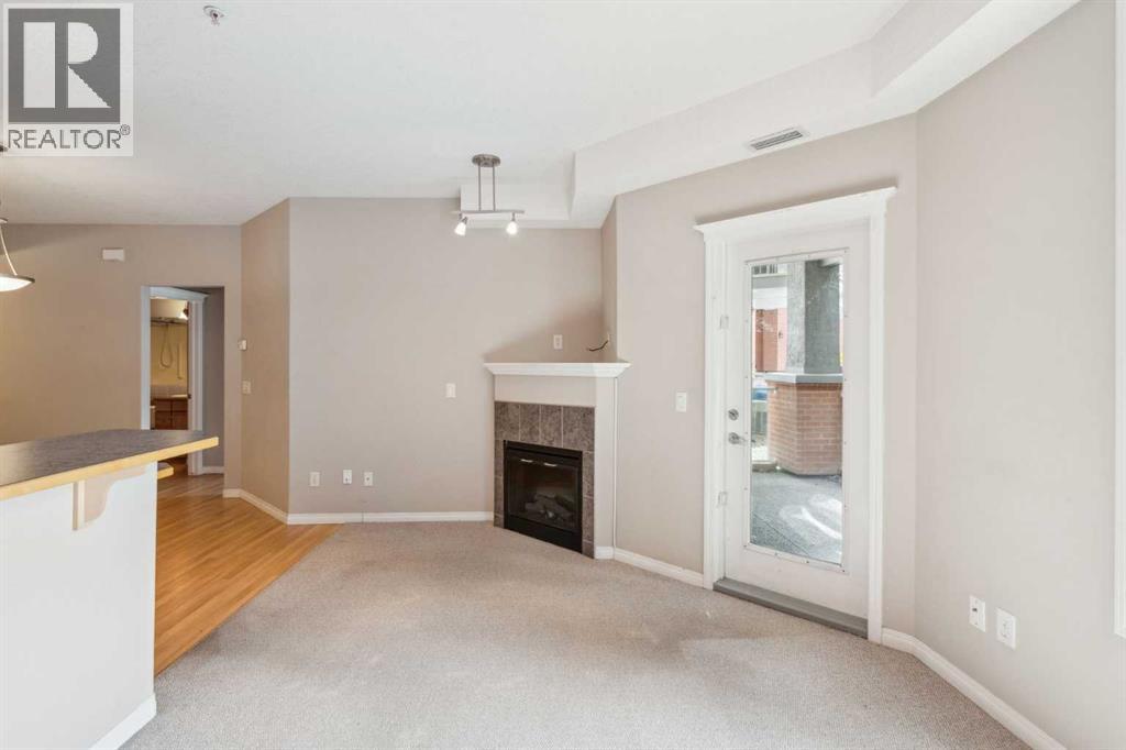 Single Family House for Sale in   Everstone Drive SW Evergreen Calgary 