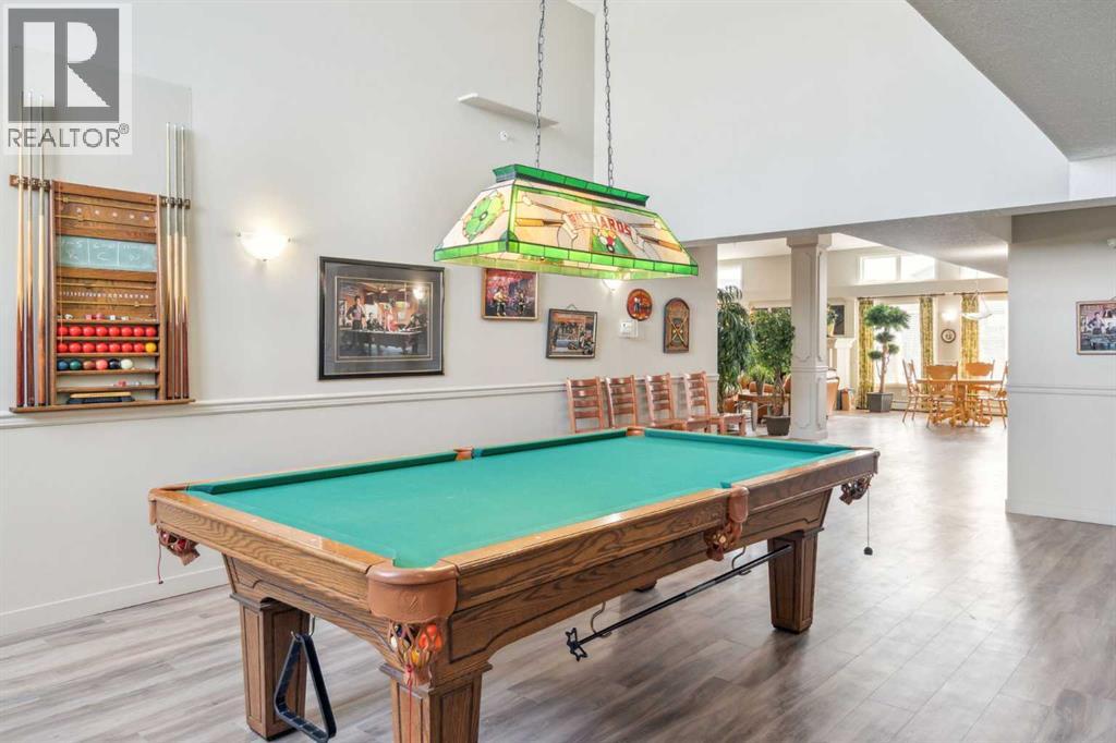 Single Family House for Sale in   Everstone Drive SW Evergreen Calgary 
