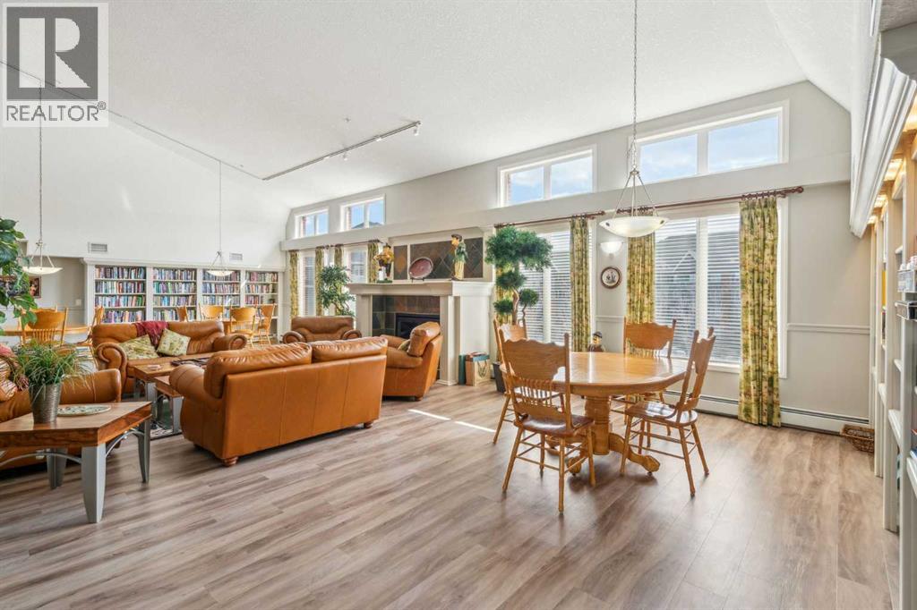 Single Family House for Sale in   Everstone Drive SW Evergreen Calgary 
