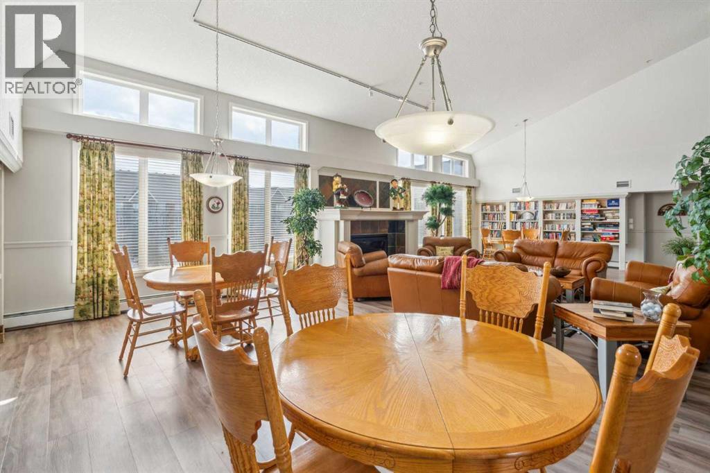 Single Family House for Sale in   Everstone Drive SW Evergreen Calgary 