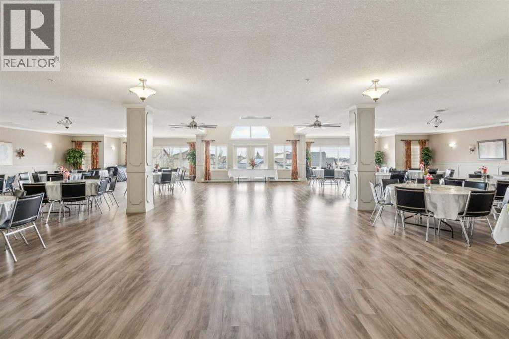 Single Family House for Sale in   Everstone Drive SW Evergreen Calgary 