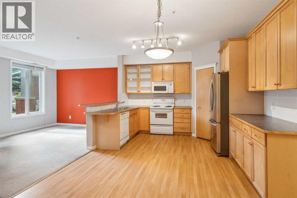 Single Family House for Sale in   Everstone Drive SW Evergreen Calgary 
