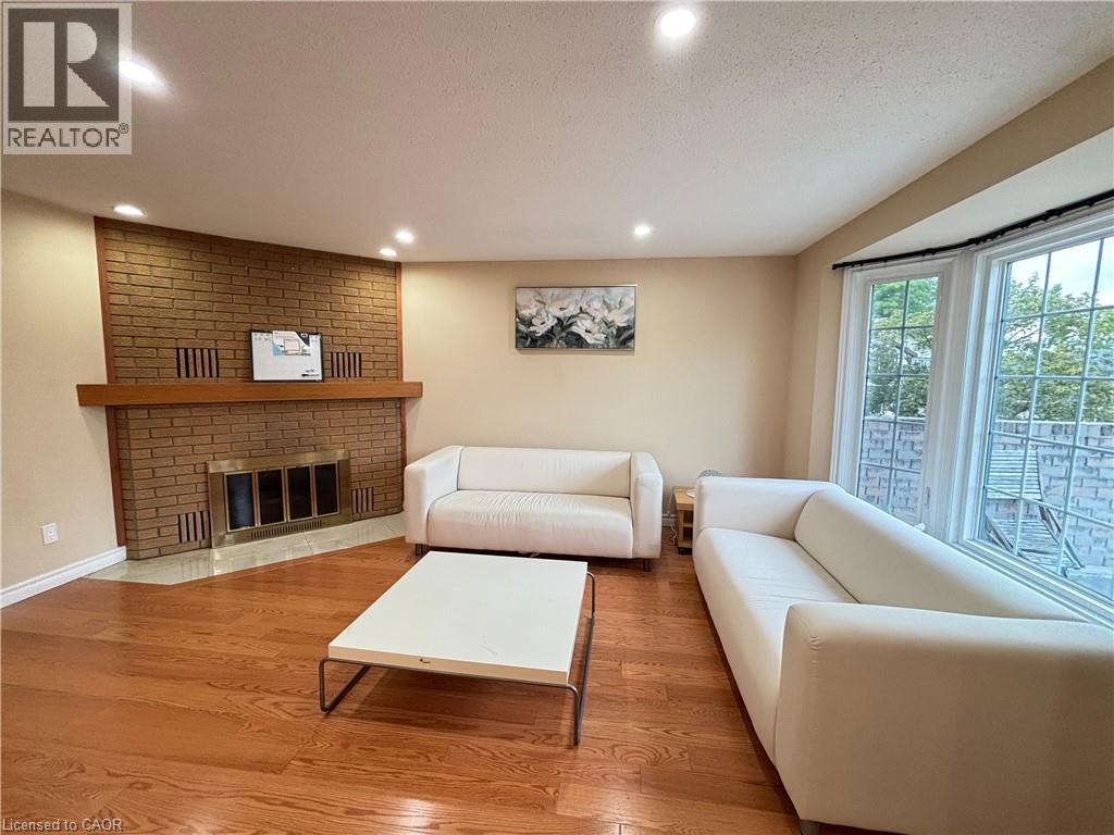 Photo 1 of 487 Beechwood Drive Unit 4, Waterloo ON