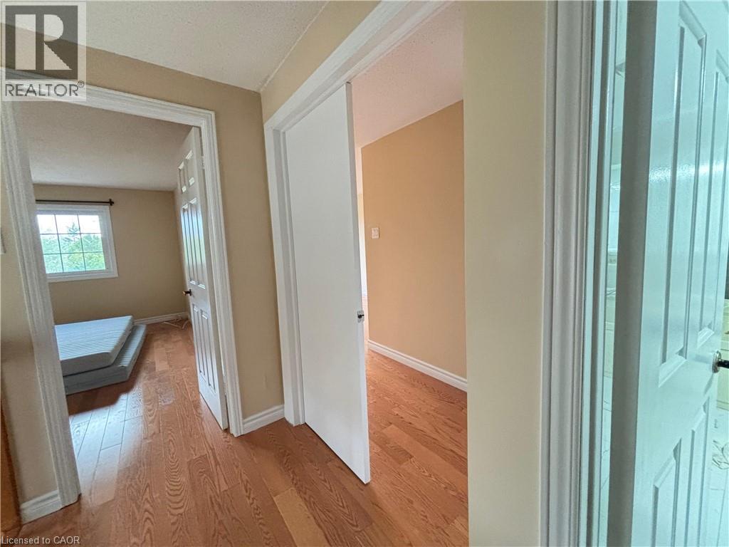 Photo 9 of 487 Beechwood Drive Unit 4, Waterloo ON