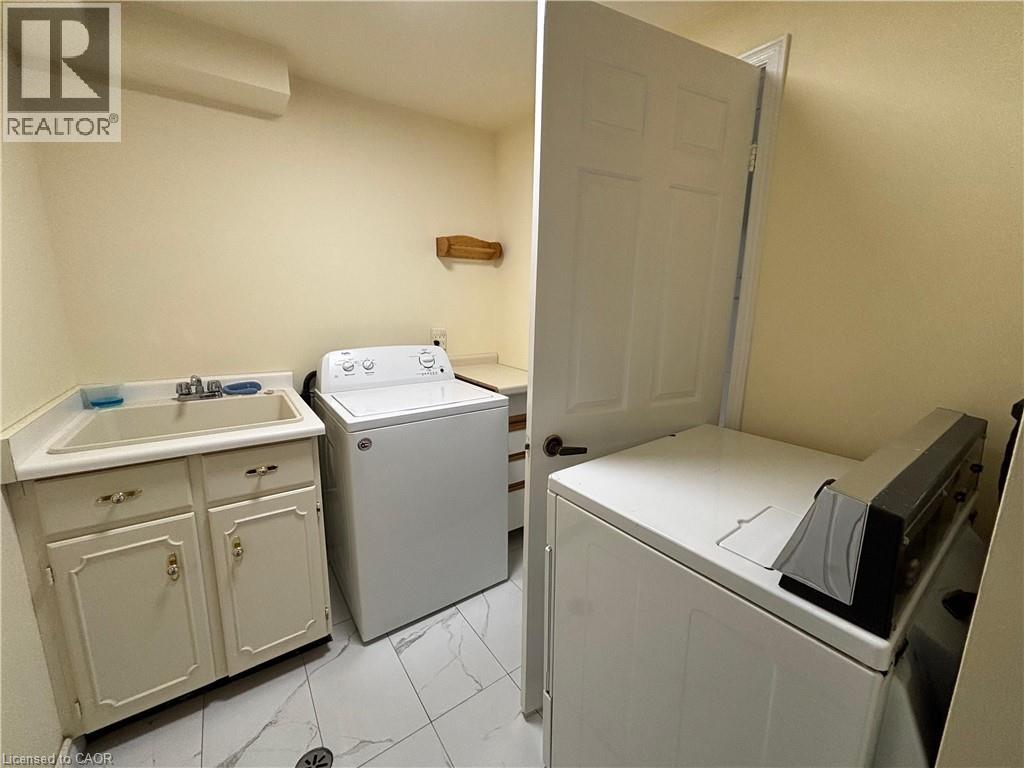 Photo 26 of 487 Beechwood Drive Unit 4, Waterloo ON