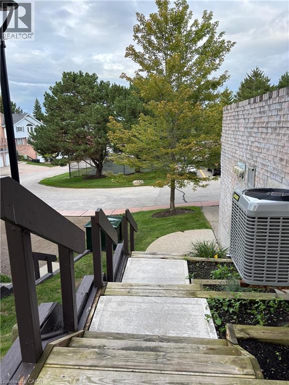Photo 17 of 487 Beechwood Drive Unit 4, Waterloo ON
