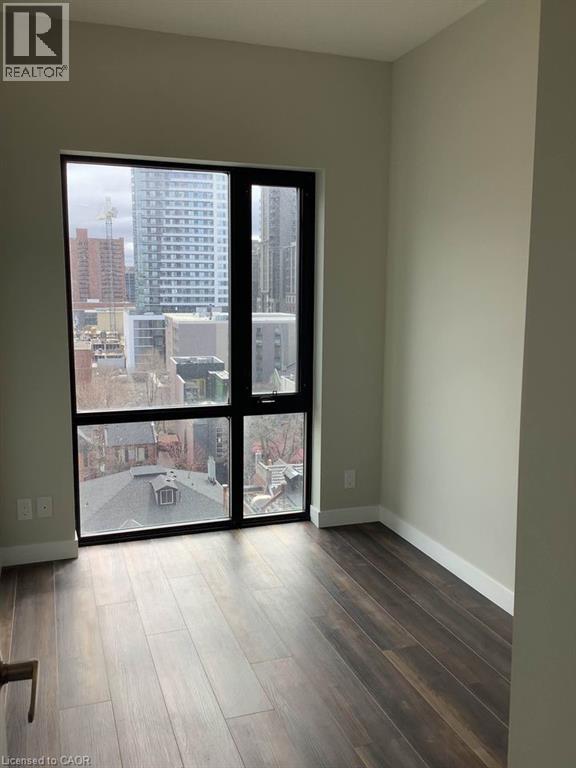 Photo 11 of 15 Queen Street S Unit 714, Hamilton ON