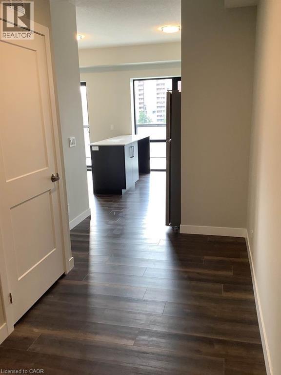 Photo 3 of 15 Queen Street S Unit 714, Hamilton ON