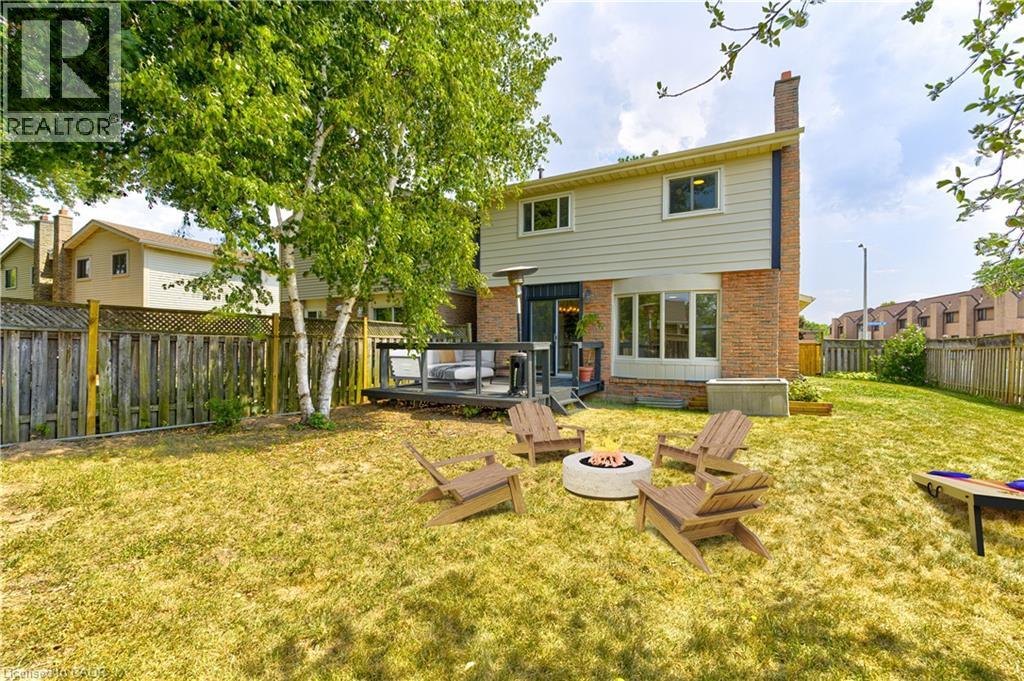 Photo 39 of 3045 Driftwood Drive, Burlington ON
