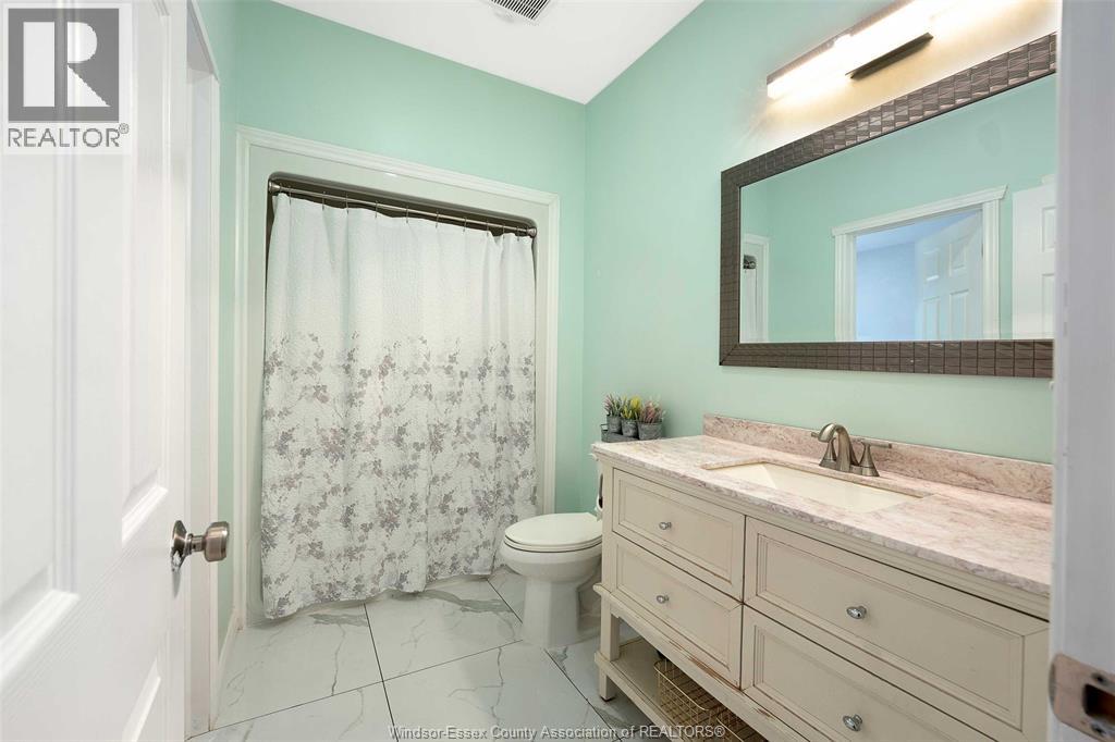 Photo 3 of 21107 Mclean Road, Wheatley ON