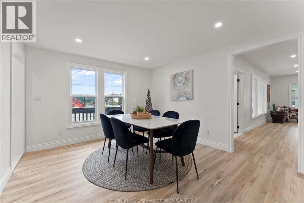 Photo 1 of 109 King Street East, Harrow ON