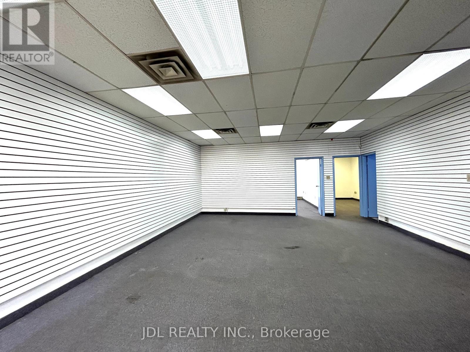 Photo 15 of 7 1291 Matheson Boulevard E, Mississauga ON