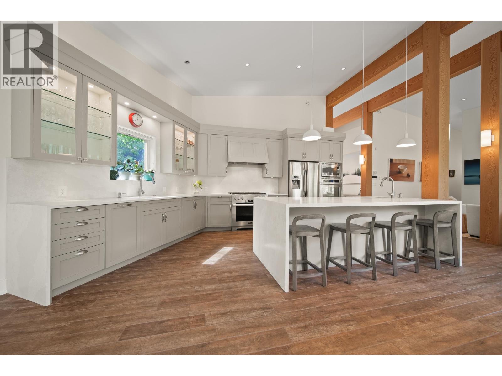 1545 TYNEBRIDGE COURT, Whistler
