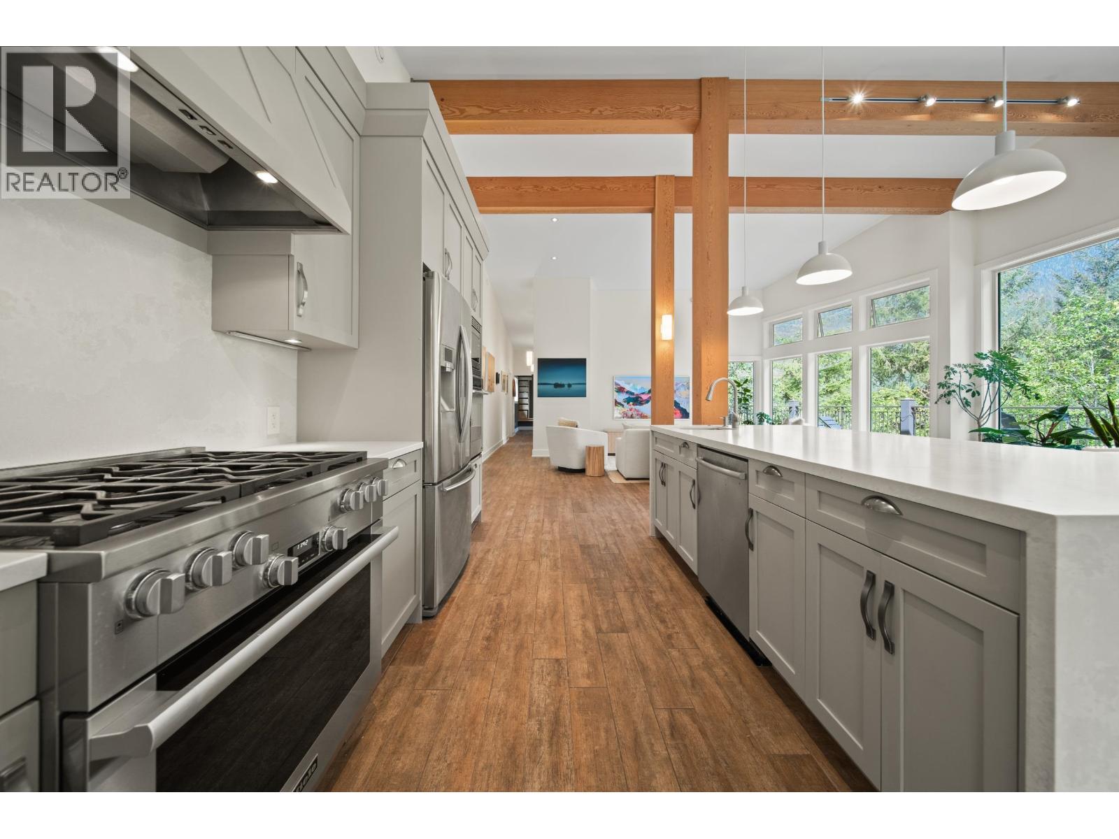 1545 TYNEBRIDGE COURT, Whistler
