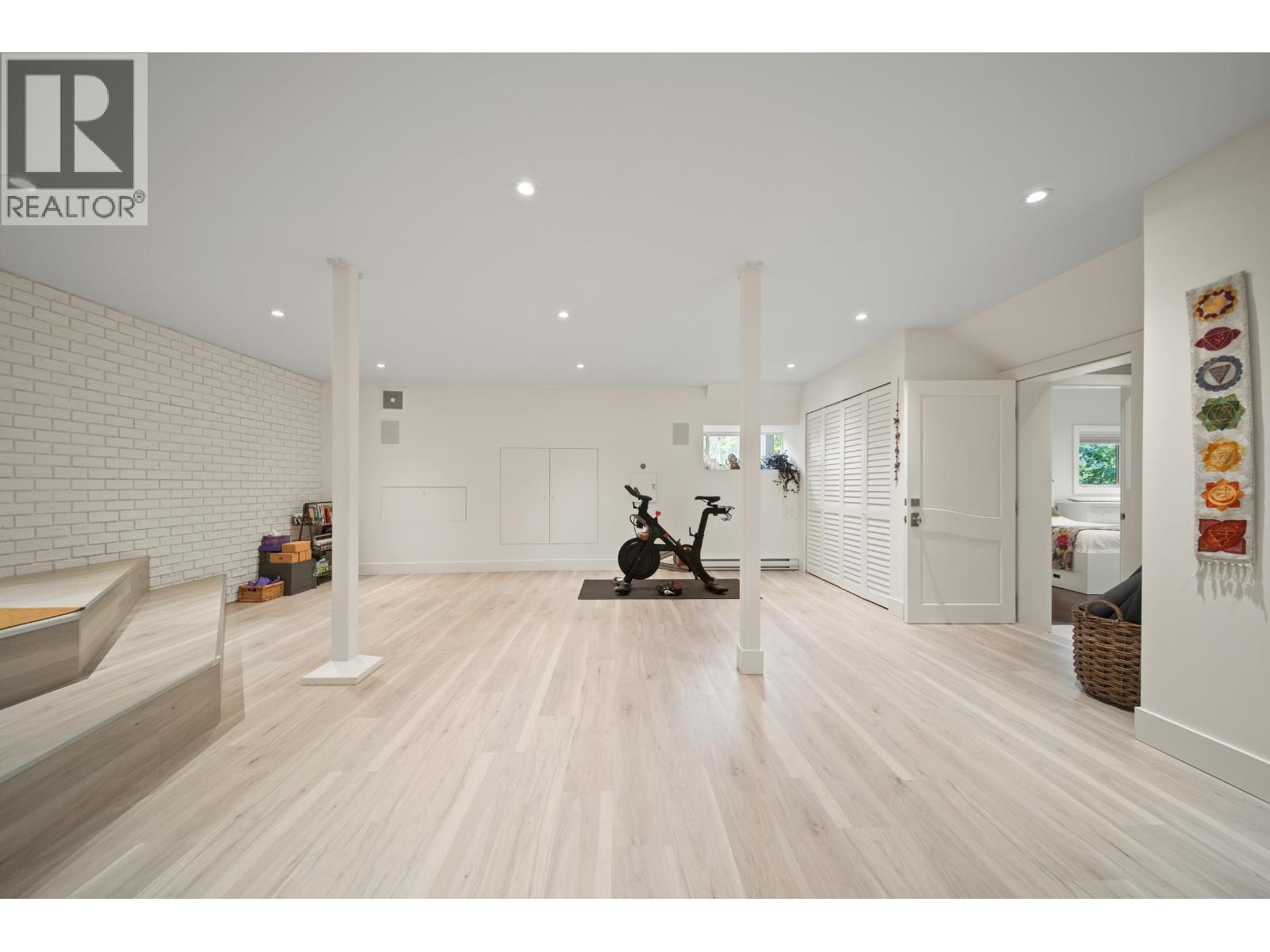 1545 TYNEBRIDGE COURT, Whistler