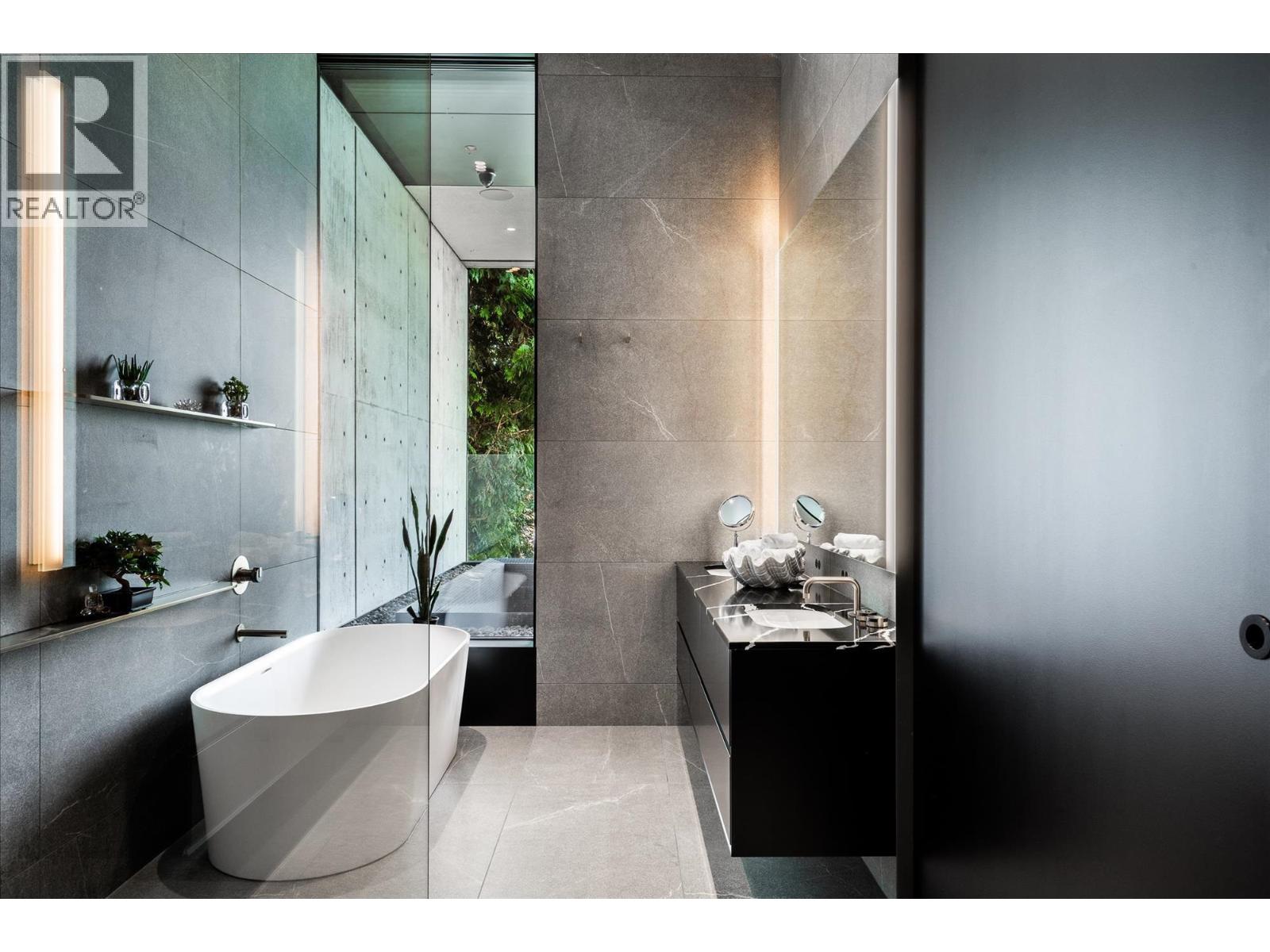 3478 MARINE DRIVE, West Vancouver