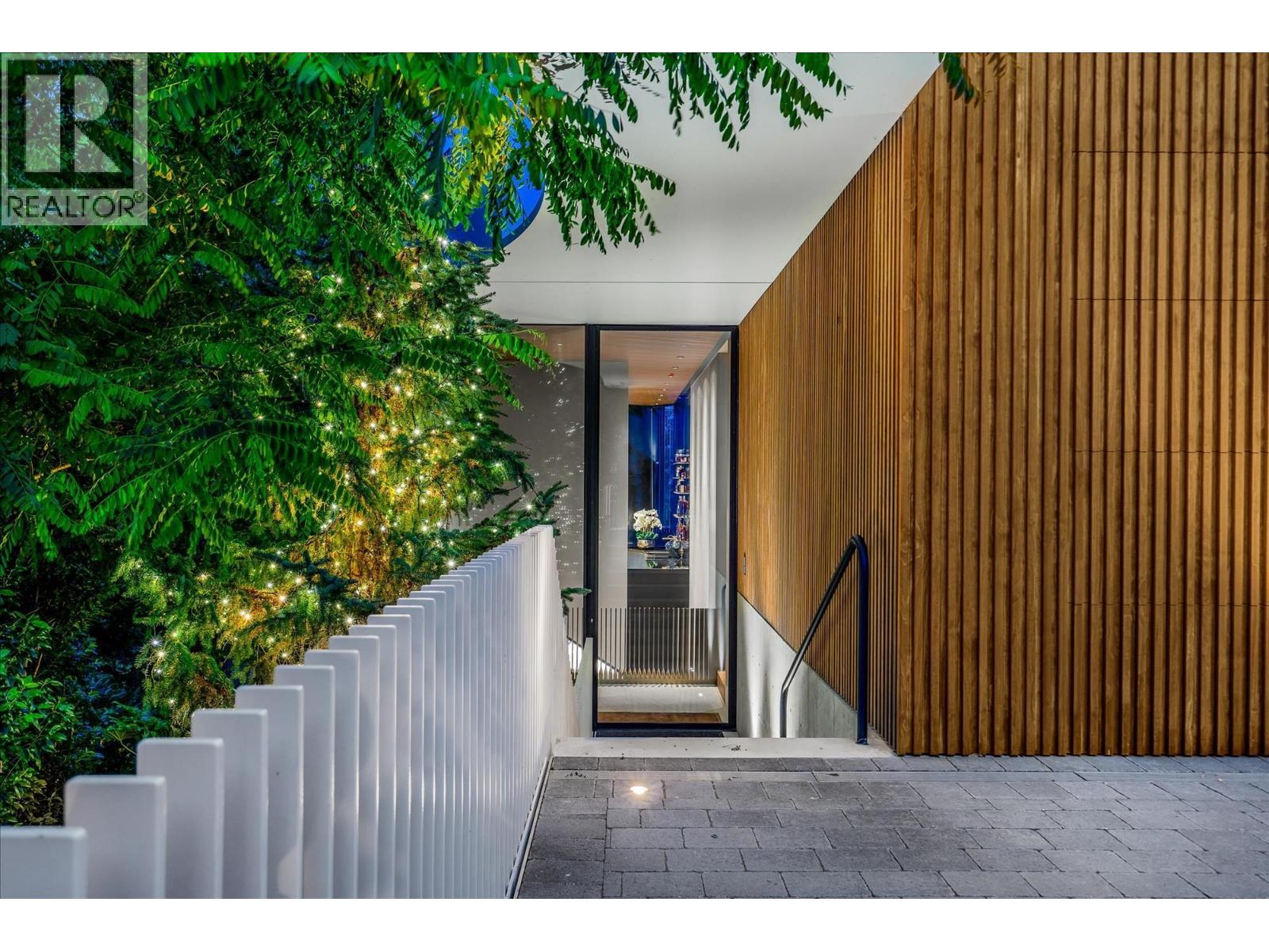 3478 MARINE DRIVE, West Vancouver
