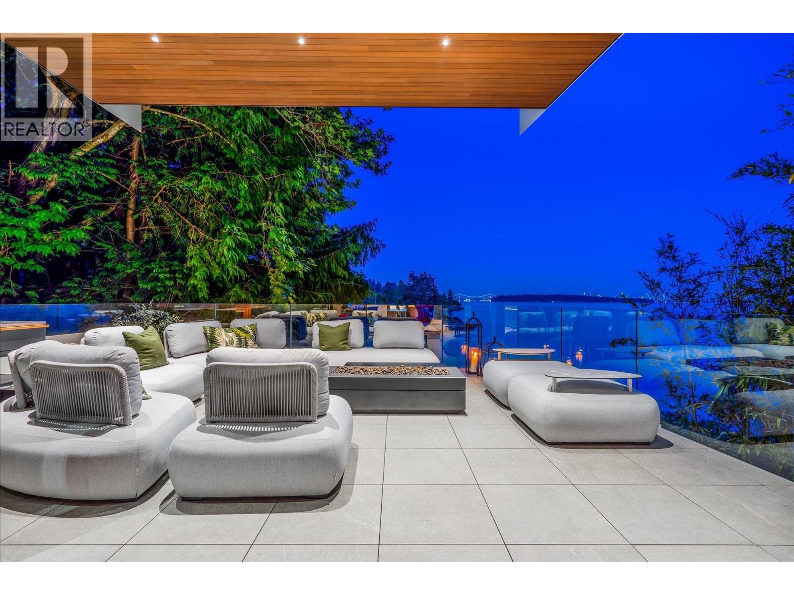3478 MARINE DRIVE, West Vancouver