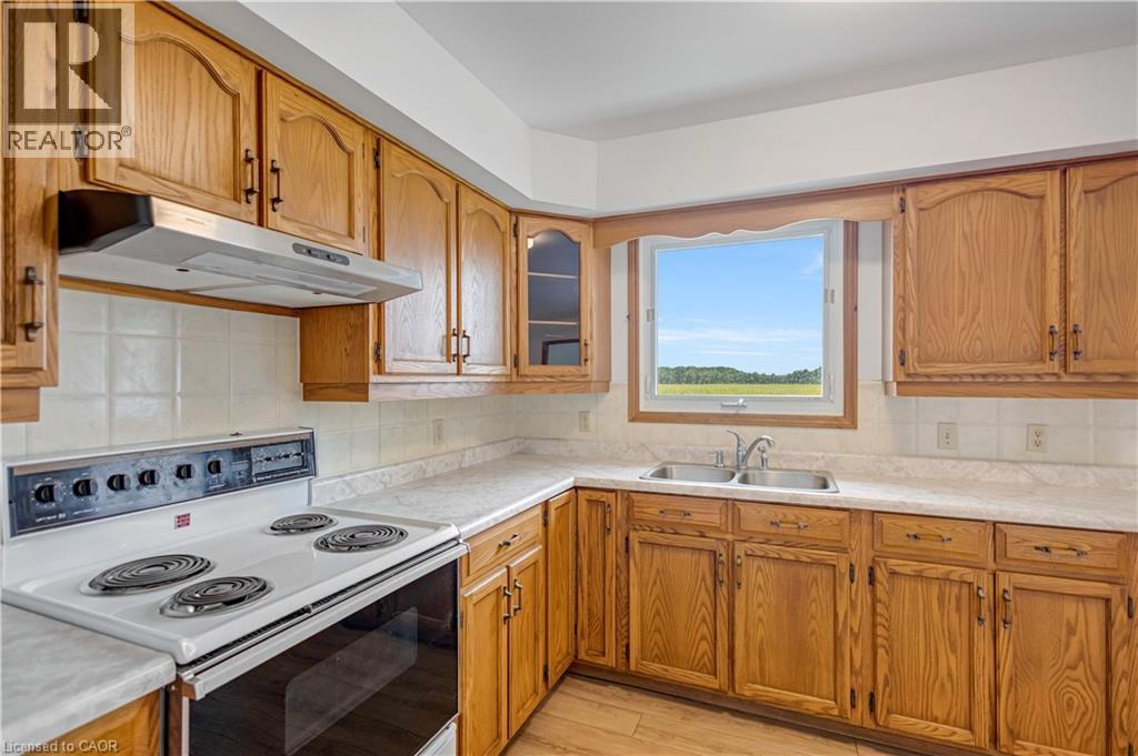 Photo 19 of 745920 Township 4 Road, Woodstock ON
