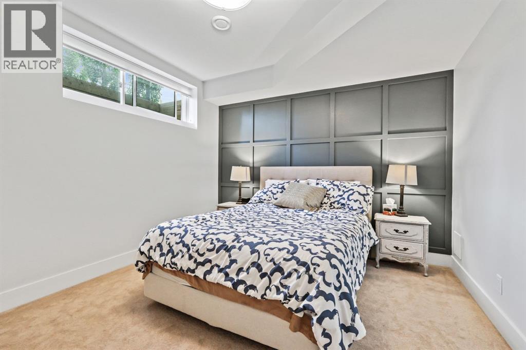 Photo 8 of 2832 42 Street Sw, Calgary AB