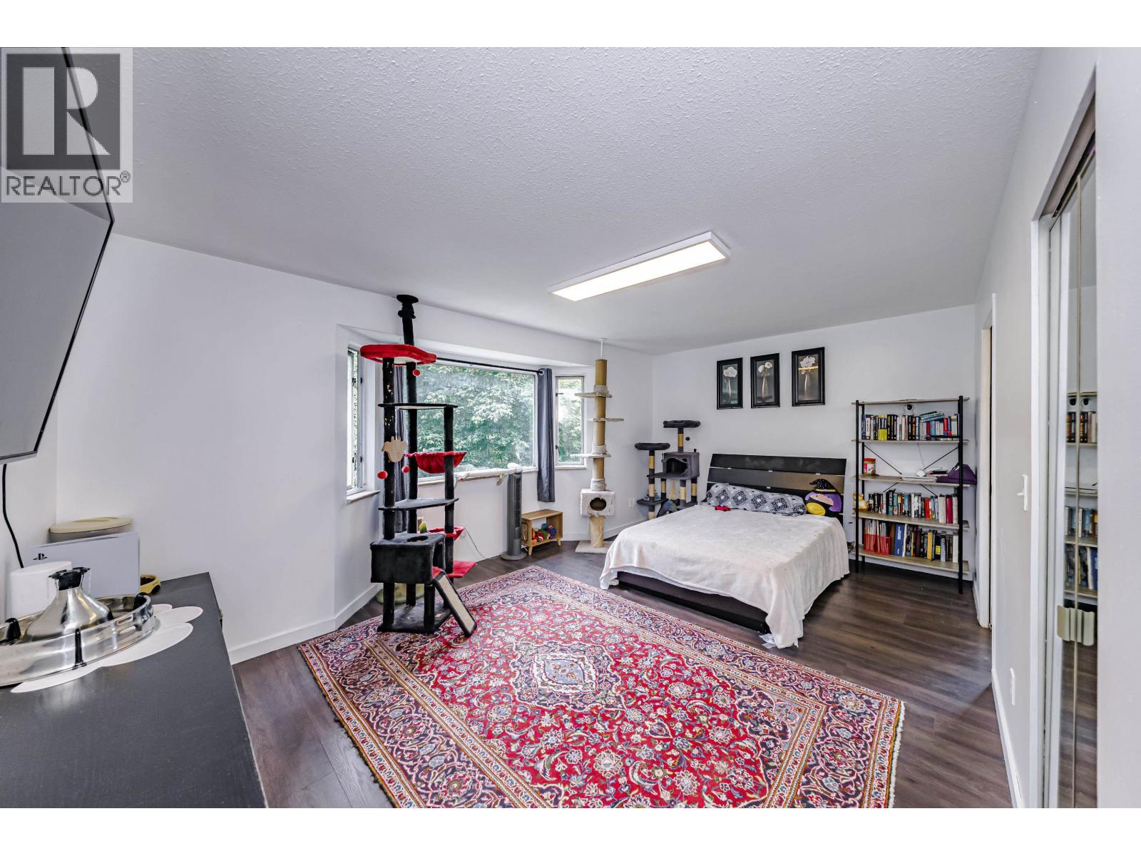 Photo 7 of 2025 Poel Place, Port Coquitlam BC