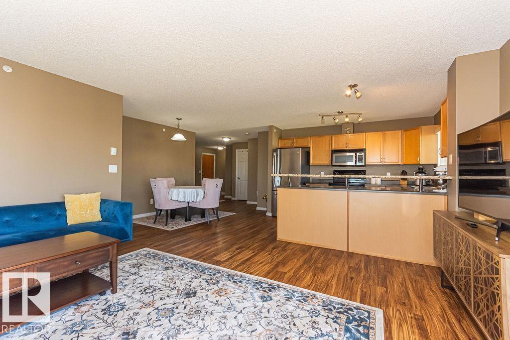 Photo 8 of 418 13710 150 Av Nw, Edmonton AB