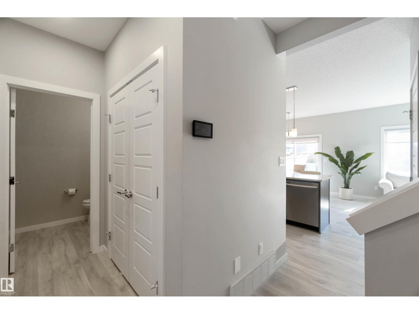 Photo 27 of 15847 22 Av Sw, Edmonton AB