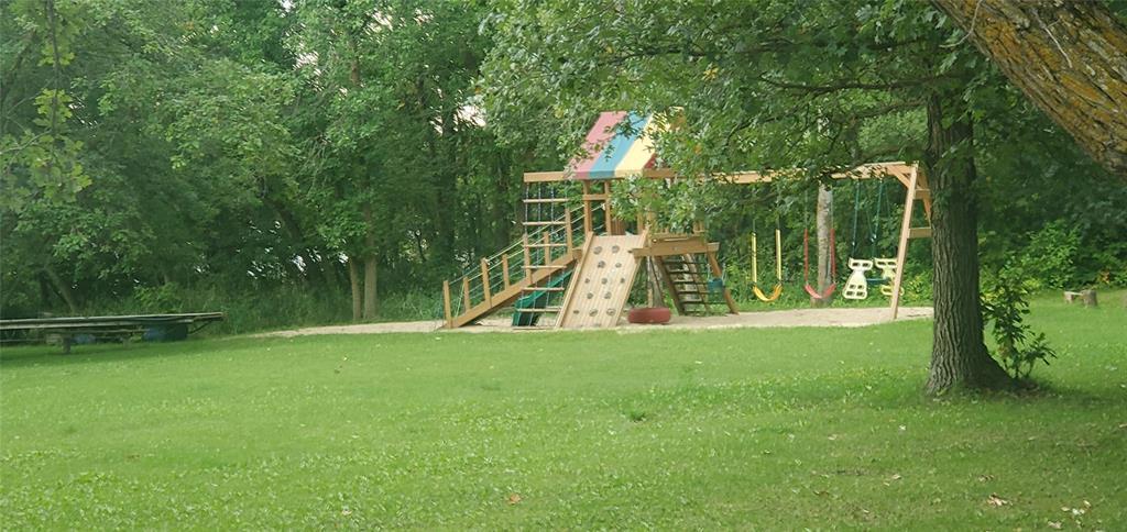 Photo 16 of 310 Boyd Avenue, Petersfield MB