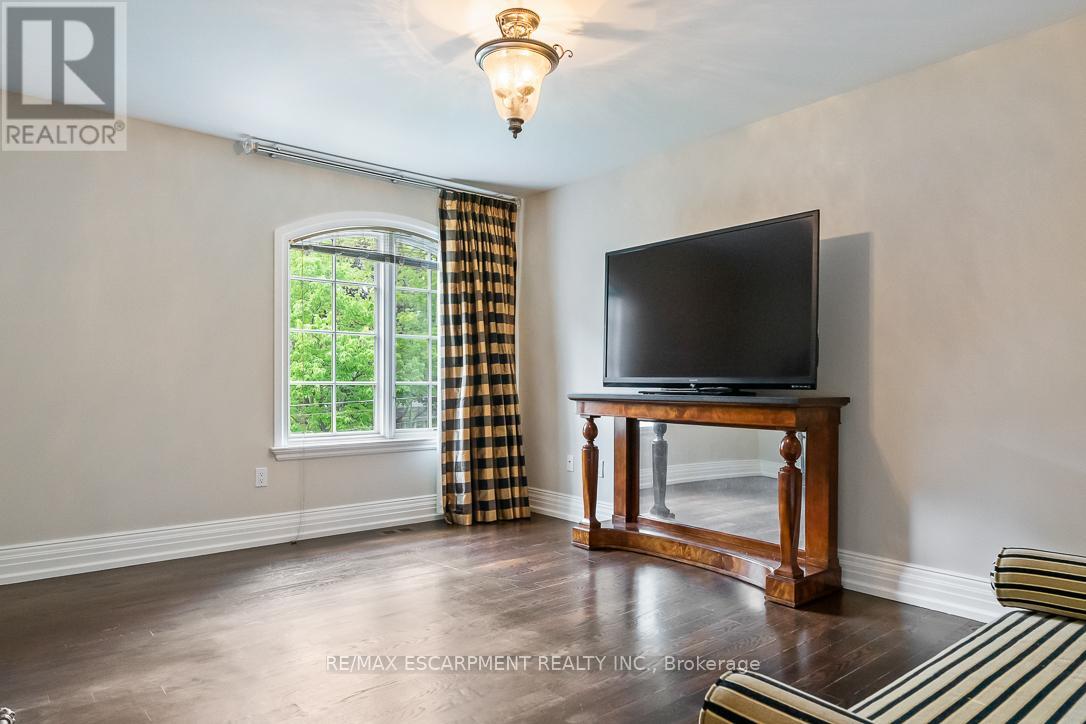Photo 26 of 1229 Minaki Road, Mississauga ON