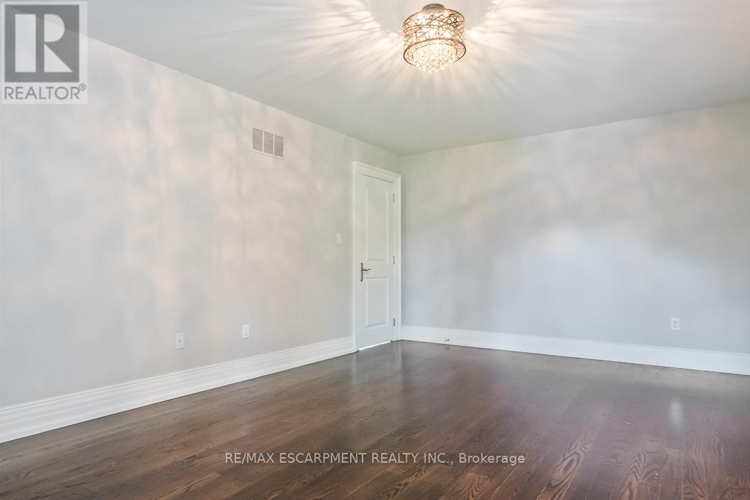 Photo 30 of 1229 Minaki Road, Mississauga ON