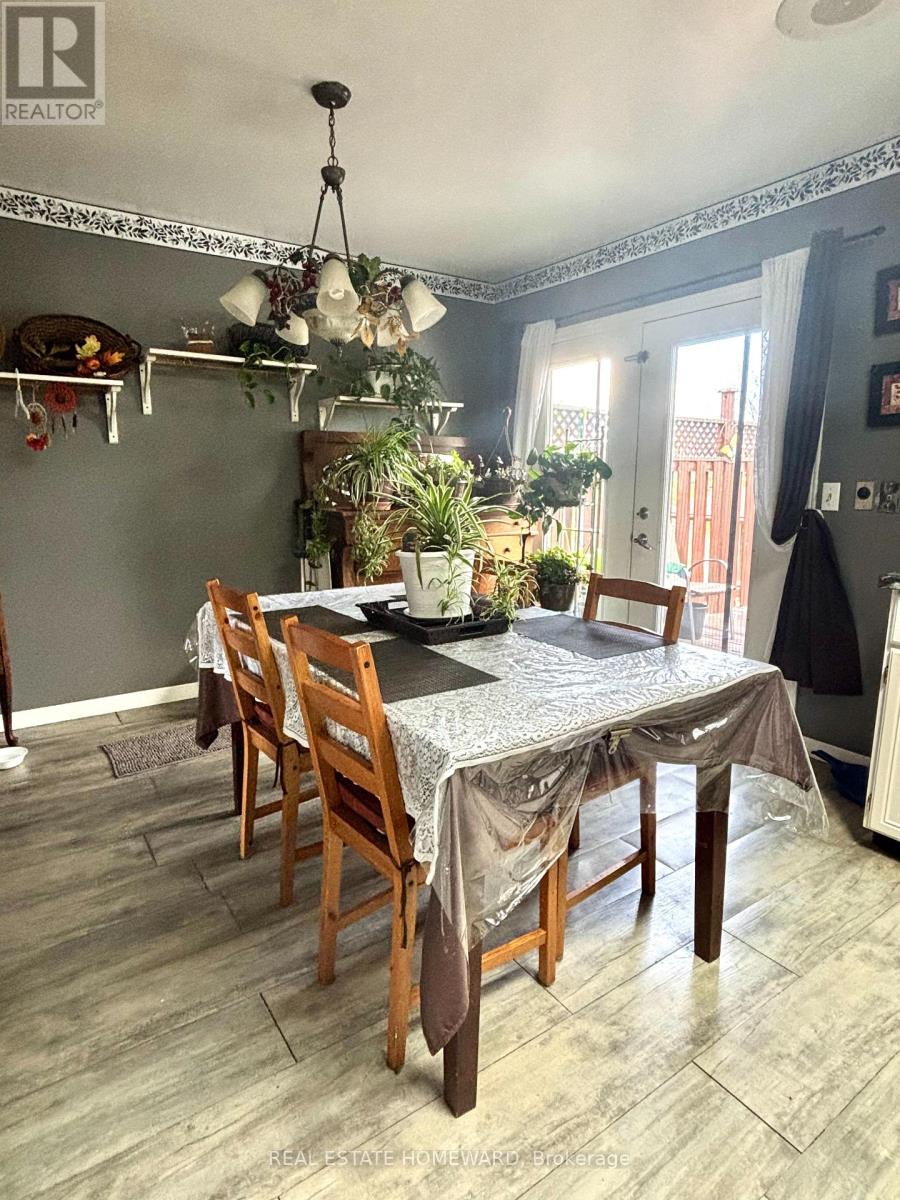 Photo 18 of 35 Bleeker Avenue, Quinte West ON