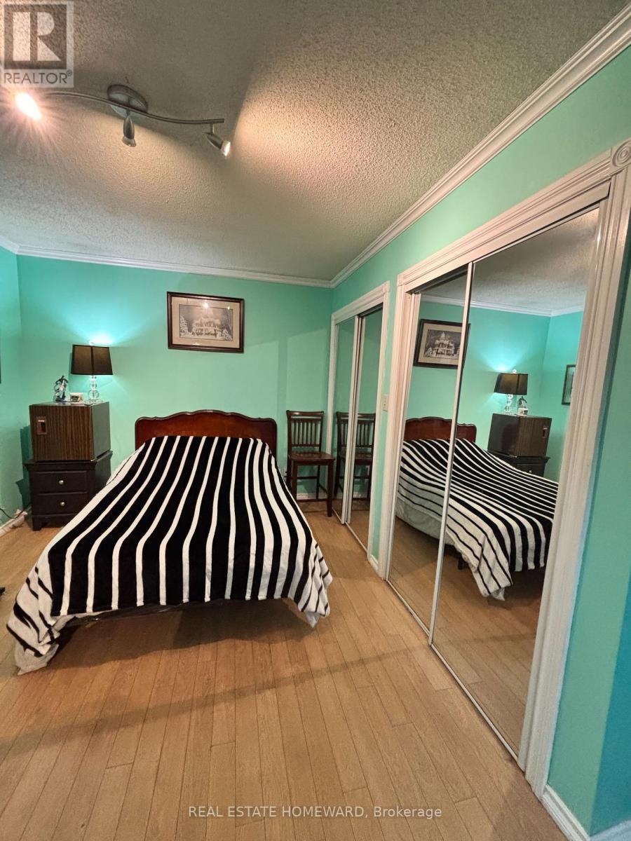 Photo 20 of 35 Bleeker Avenue, Quinte West ON