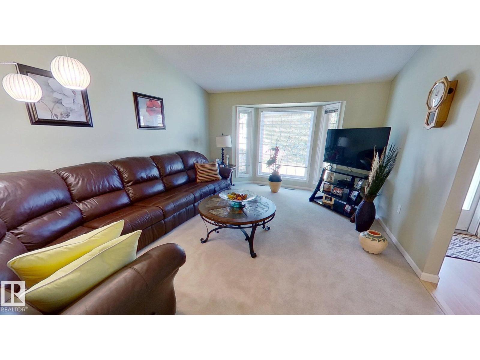 Photo 22 of 12 13217 155 Av Nw, Edmonton AB