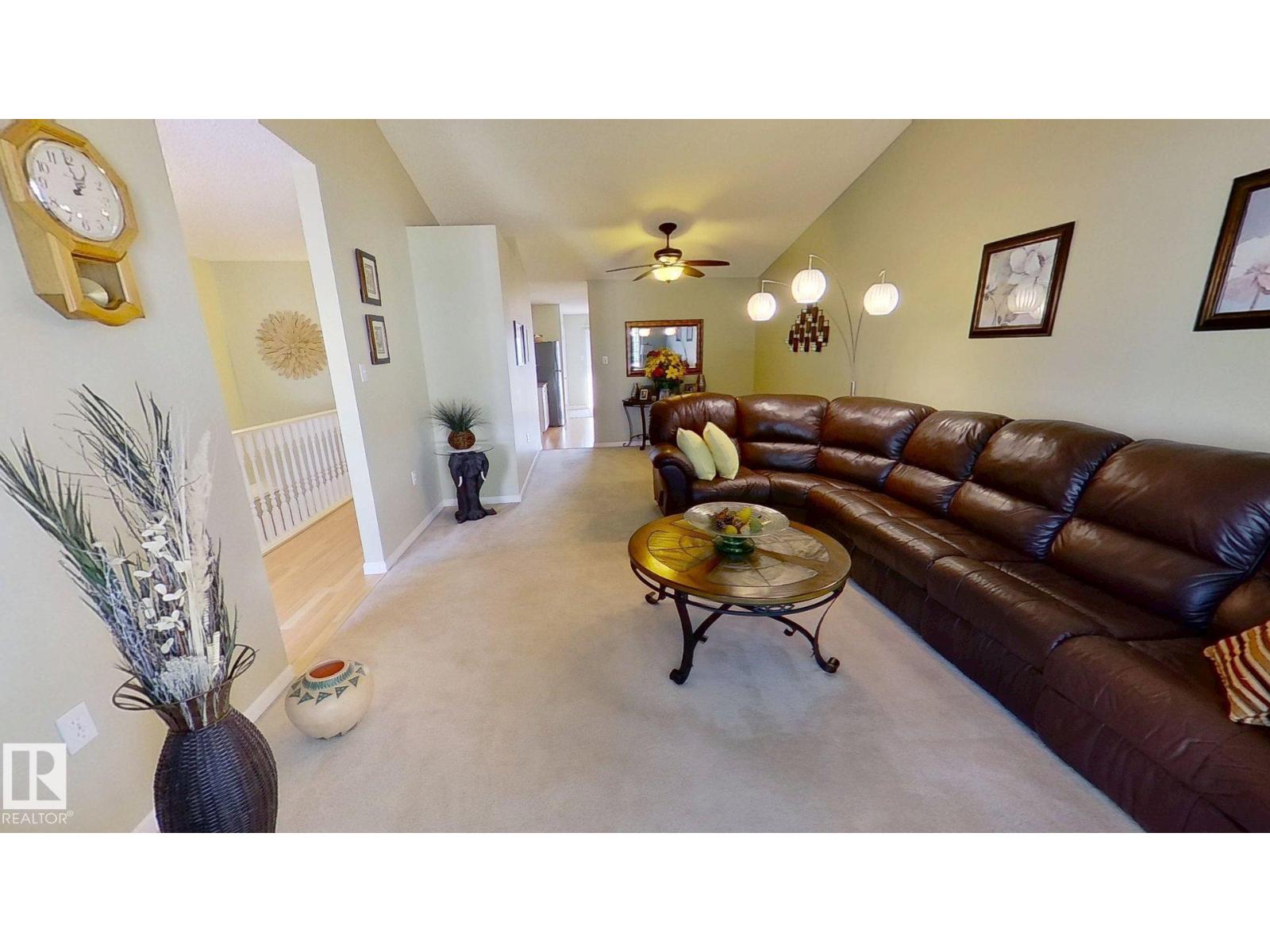 Photo 6 of 12 13217 155 Av Nw, Edmonton AB