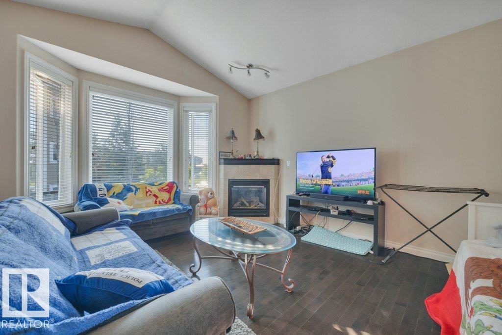 Photo 12 of 6 Kingdom Pl, Leduc AB