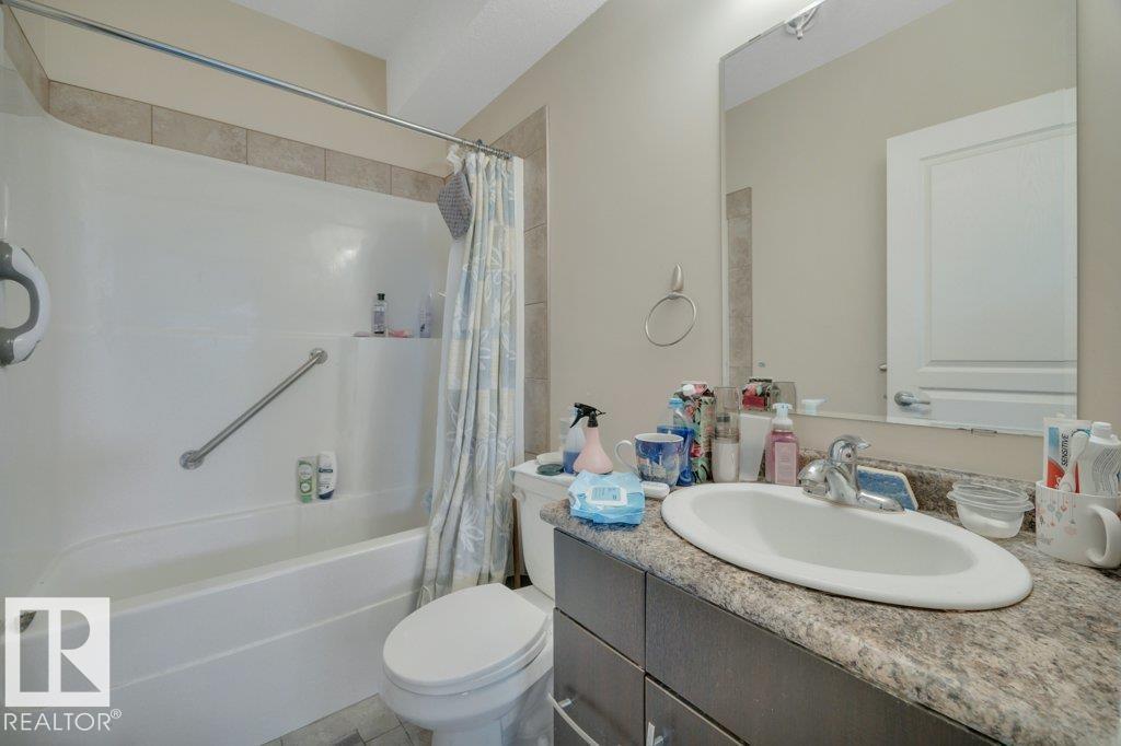 Photo 9 of 6 Kingdom Pl, Leduc AB