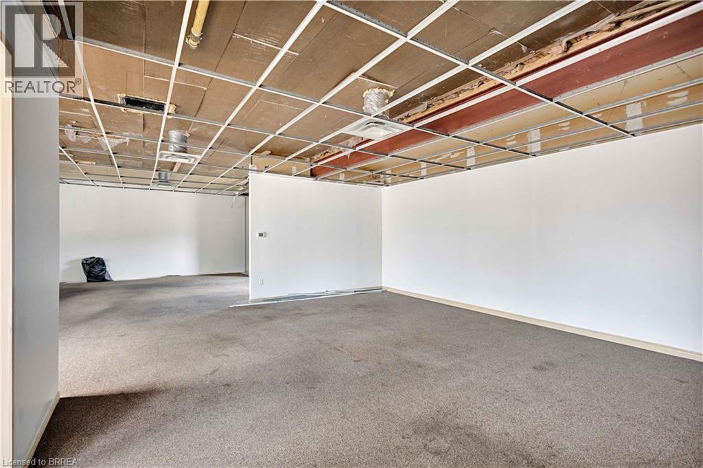 Photo 35 of 393 St Paul Avenue Unit C, Brantford ON