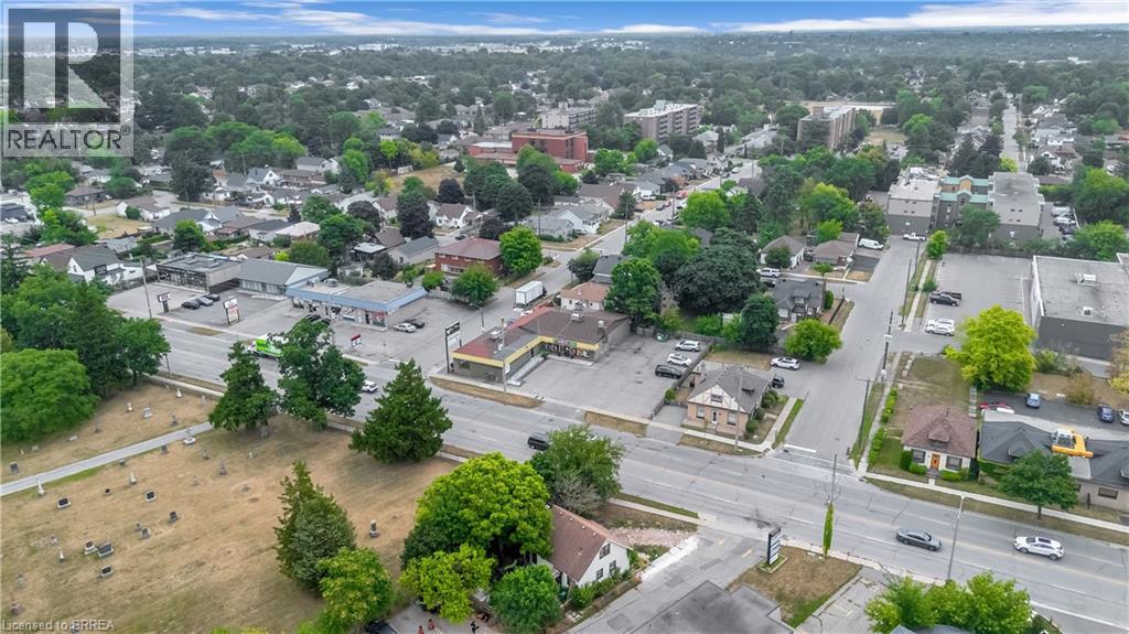 Photo 26 of 393 St Paul Avenue Unit C, Brantford ON
