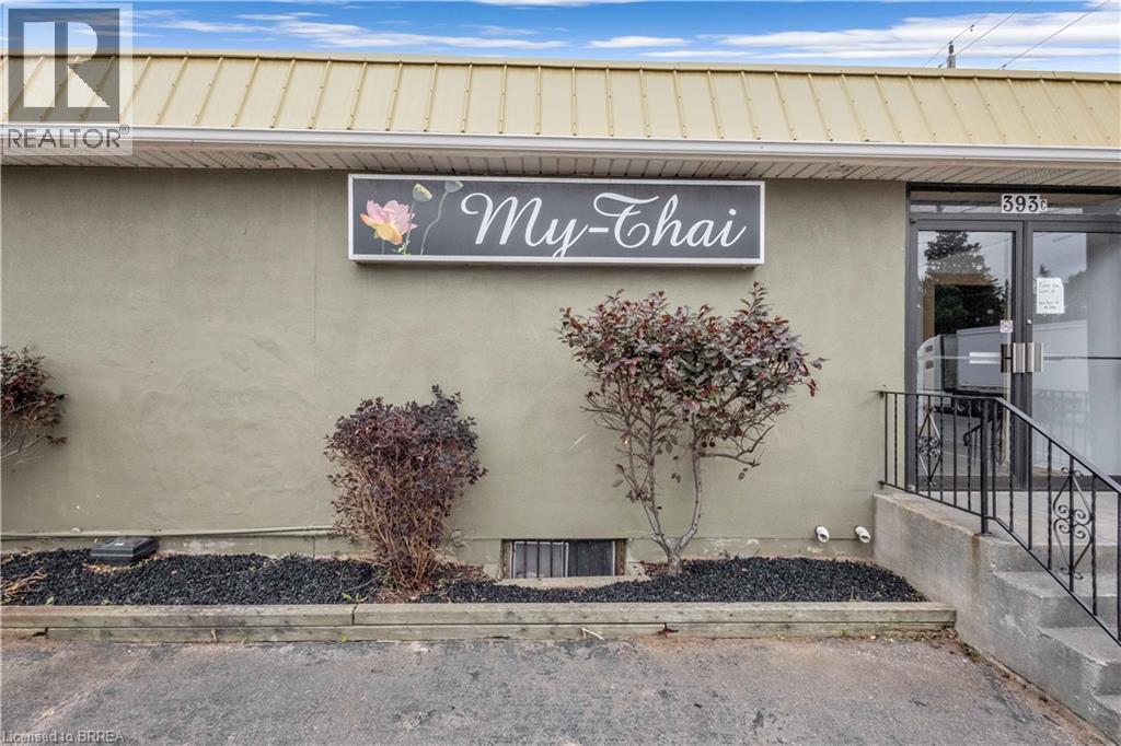 Photo 5 of 393 St Paul Avenue Unit C, Brantford ON