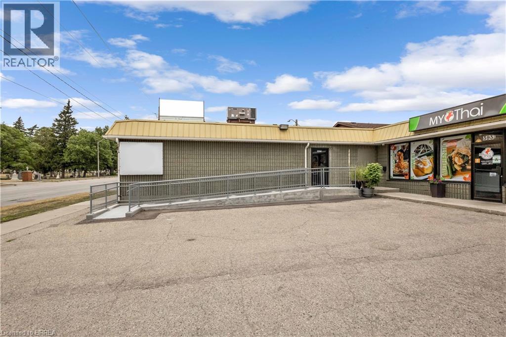 Photo 24 of 393 St Paul Avenue Unit C, Brantford ON
