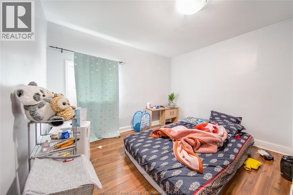 Photo 25 of 736 University Avenue, Windsor ON
