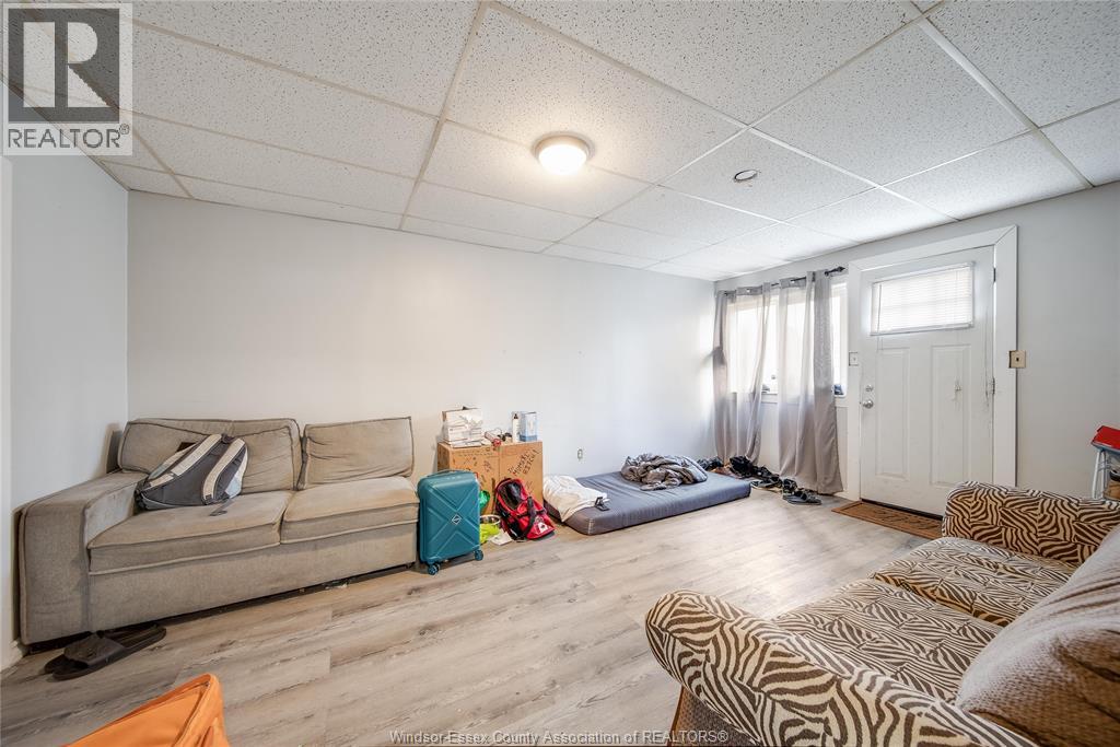 Photo 32 of 736 University Avenue, Windsor ON