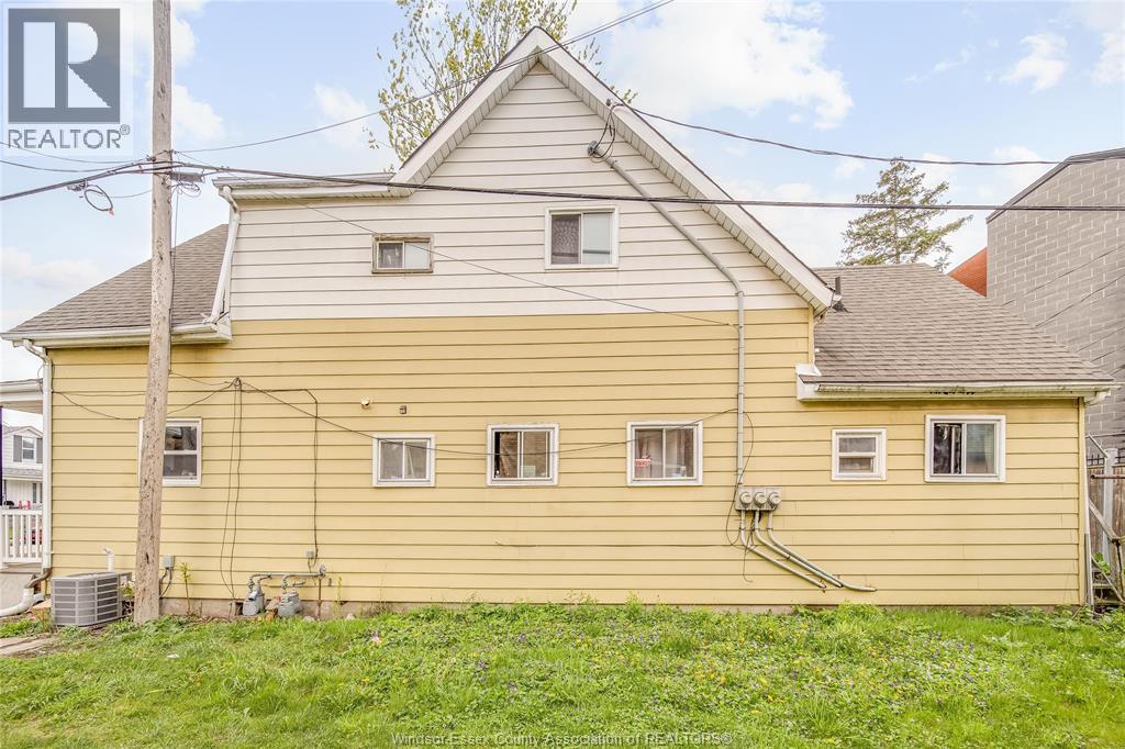 Photo 12 of 736 University Avenue, Windsor ON