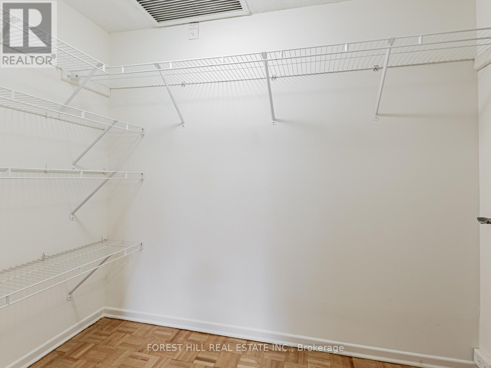 Photo 2 of Pl 5 4001 Bayview Avenue, Toronto ON