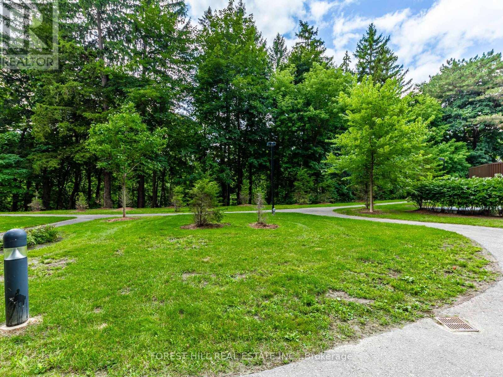 Photo 4 of Pl 5 4001 Bayview Avenue, Toronto ON