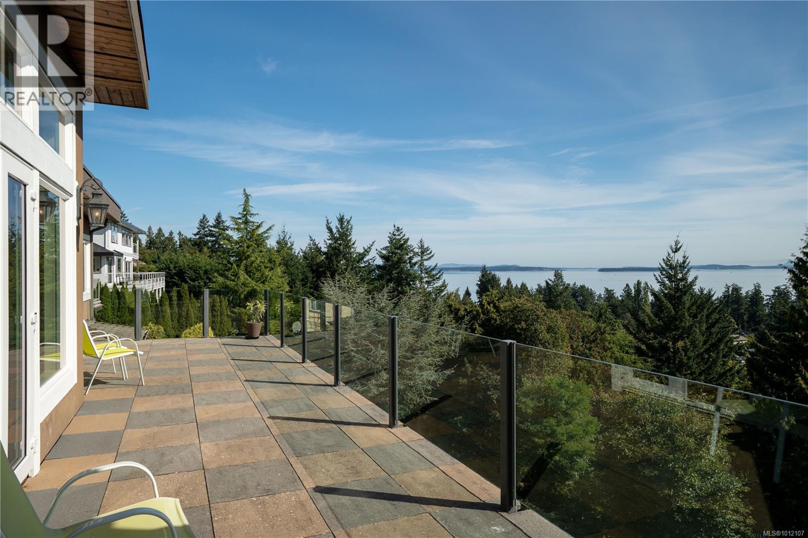 Photo 50 of 970 Seapearl Pl, Saanich BC